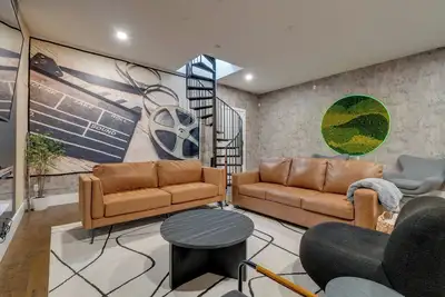 Image de Stylish Apt Near Lake Travis w/ Entertainment