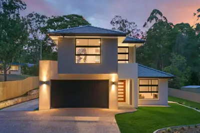Image de Great Location, Spacious and beautiful family home!