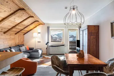 Image de Appartement \"Neu GroĂź\" avec vue sur les montagnes, balcon et Wi-Fi