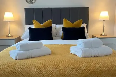 Image de Lingfield House - Spacious 3 Bed Home From Home