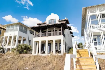 Image de The Crest! Elite Carillon Beach Gulf Front Home | Casual Elegance | 5 Bedrooms