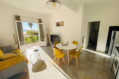 Image de Appartement T2 meublé de tourisme 2* climatisé proche mer