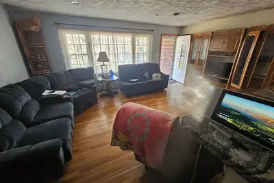 Image de Tucked away 3-bedroom estate with Ac and WiFi in fabulous Hampton