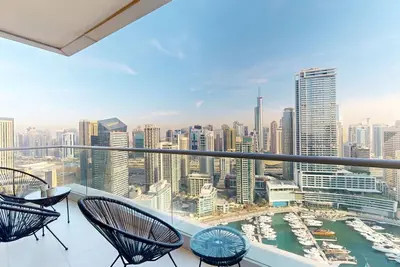 Image de Paloma - Three Bed with Mesmerizing Marina View