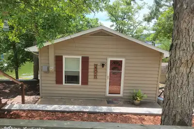Image de Casita Lindy 3 bedroom waterfront home prime fishing  and swimming Rocky Mount