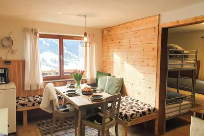 Image de Vacation home on the edge of the forest with tiled stove and terrace in Tyrol
