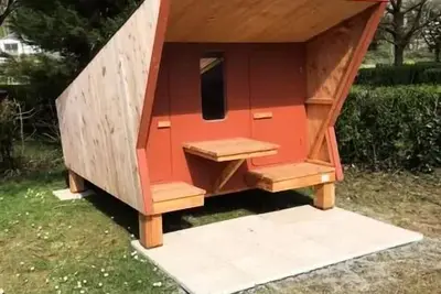 Image de Cabane randonneurs 4m2 +couette et oreillers fournis (sans sanitaire) 2 personnes