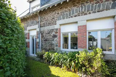Image de Maison de vacances 'Maison Du Pêcheur 150 M Plages' avec jardin privé et Wi-Fi