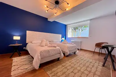 Image de Maison d'hôtes \"La Chambre Bleue\" avec terrasse partagée, jardin partagé et Wi-Fi