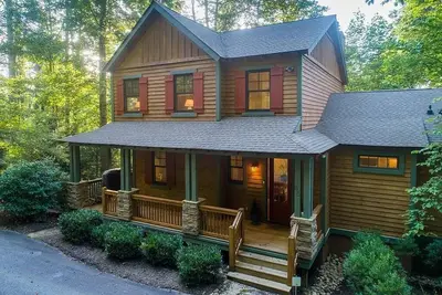 Image de Honey Bear Hollow w\/access to exclusive, world class Bear Lake Resort amenities