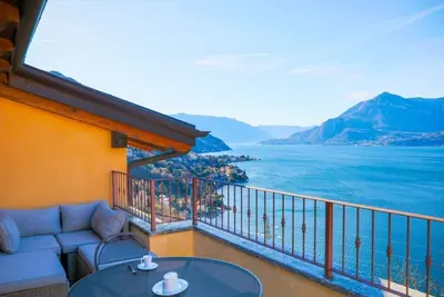 Image de Grabbia 12 by Deign Studio