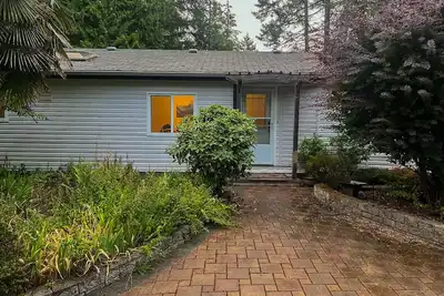 Image de Dreamlike 3 bedroom Home on Pender Island