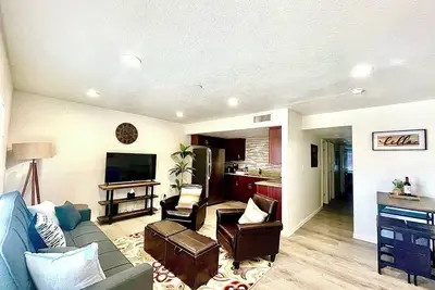 Image de renovated 2-bedroom condo in brilliant Sedona w/ Ac, WiFi, fitness, laundry room