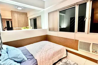 Image de Bgc McKinley Condo