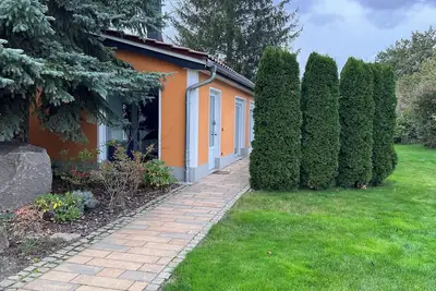 Image de Garden house in the countryside