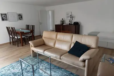 Image de Spacious apartment in a quiet location with terrace and streetcar connection