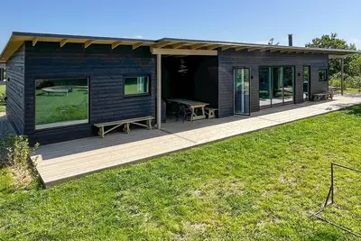 Image de Superbe maison Ă Tarm avec sauna