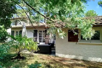 Image de Villa familiale au calme avec jardin clos, proche océan et bassin, 8 personnes