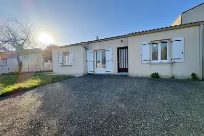 Image de Maison calme à Saint-Pierre d'Oléron, 6 couchages, jardin et parking