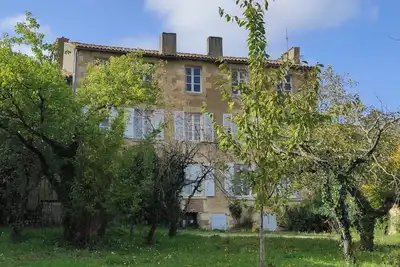 Image de Grande maison de campagne aux portes de la venise verte.