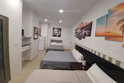 Image de Moncloa Loft and Rooms Apartaments.