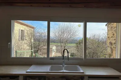 Image de Maison de village atypique avec terrasse et jardin proche de Grignan.
