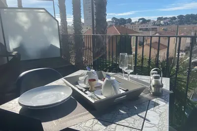 Image de Confort +++ Appartement 4 personnes centre ville, à quelques pas de la mer