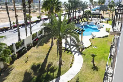 Image de 408-G Elegant 2-bedroom condo in pleasant Puerta Cabos Village, Cabo San Lucas
