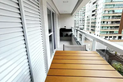 Image de 1 min from the beach with pool, air conditioning, pet and kids area. Gym/games room