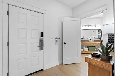 Image de \"The Albatross\" One Bedroom Condo @ Pga Golf Villa