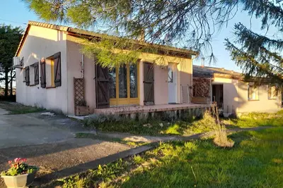 Image de Petite maison à la campagne