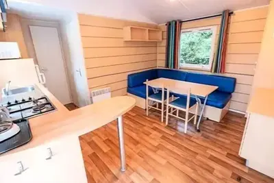 Image de Mobil-home | Classic Xl | 2 Ch. | 4 pers. | Terrasse surélevée non couverte