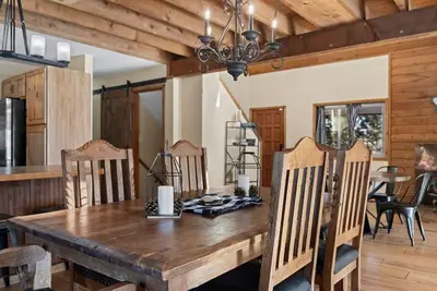 Image de Spacious Home - Pikes Peak View