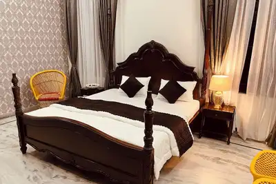 Image de Karnı kripa\nA humble abode in city centre of udaipur the city of lakes