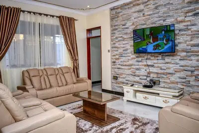Image de Appartements Jengel Ă deux chambres Ă Entebbe 1