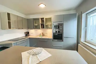 Image de Magnifique maison de vacances privée avec Wifi, Tv, terrasse, animaux admis et parking
