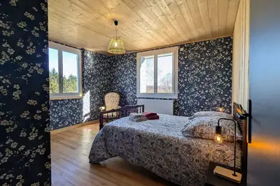 Image de Gîte spacieux pour 10 pers. avec grand jardin à Tence