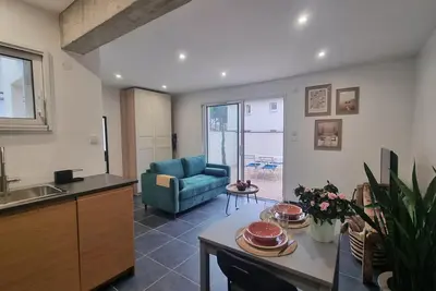 Image de Gîte cosy pour 2 à Montrond-les-Bains avec parking privatif