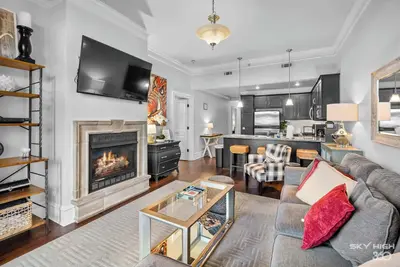 Image de The Meadow Dtwn Fay Condo- 2 Blocks to Dickson St