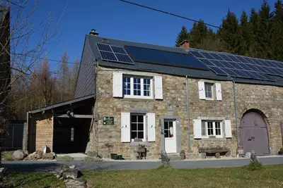 Image de Maison de vacances א Viroinval avec sauna