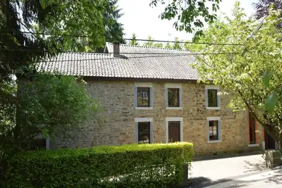 Image de Maison de vacances avec vue sur la prairie