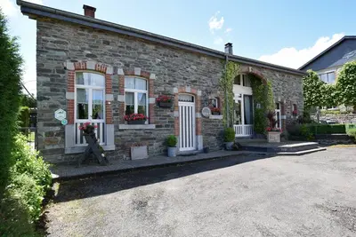 Image de Maison Jehonville près de forêt