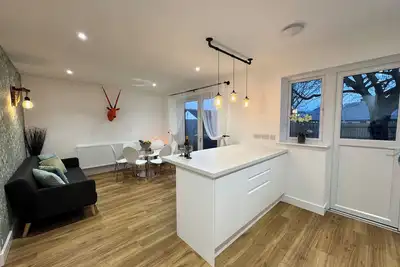 Image de A Charming, Stylish & Spacious 3-Bedroom Mid-Century Homestay in Upper Heyford