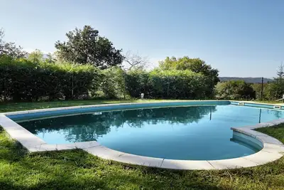 Image de Manoir Ă Nava avec Piscine et Terrasse