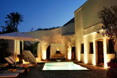 Image de Villa à Santorin avec Cuisine Extérieure