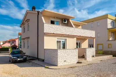 Image de Appartement א Omisalj prטs de la plage