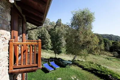Image de Appartement à Netro avec Balcon et Vue