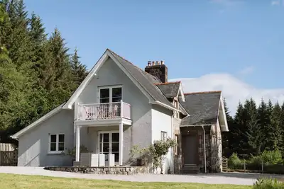 Image de Stunning 3 bedroom Cottage on a private estate in Sw Scotland
