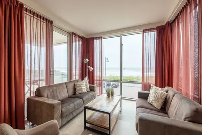Image de Appartement à la Plage avec Vue sur Mer