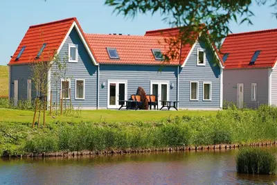 Image de Villa rénovée, 4 salles de bains au bord du lac Grevelingen
